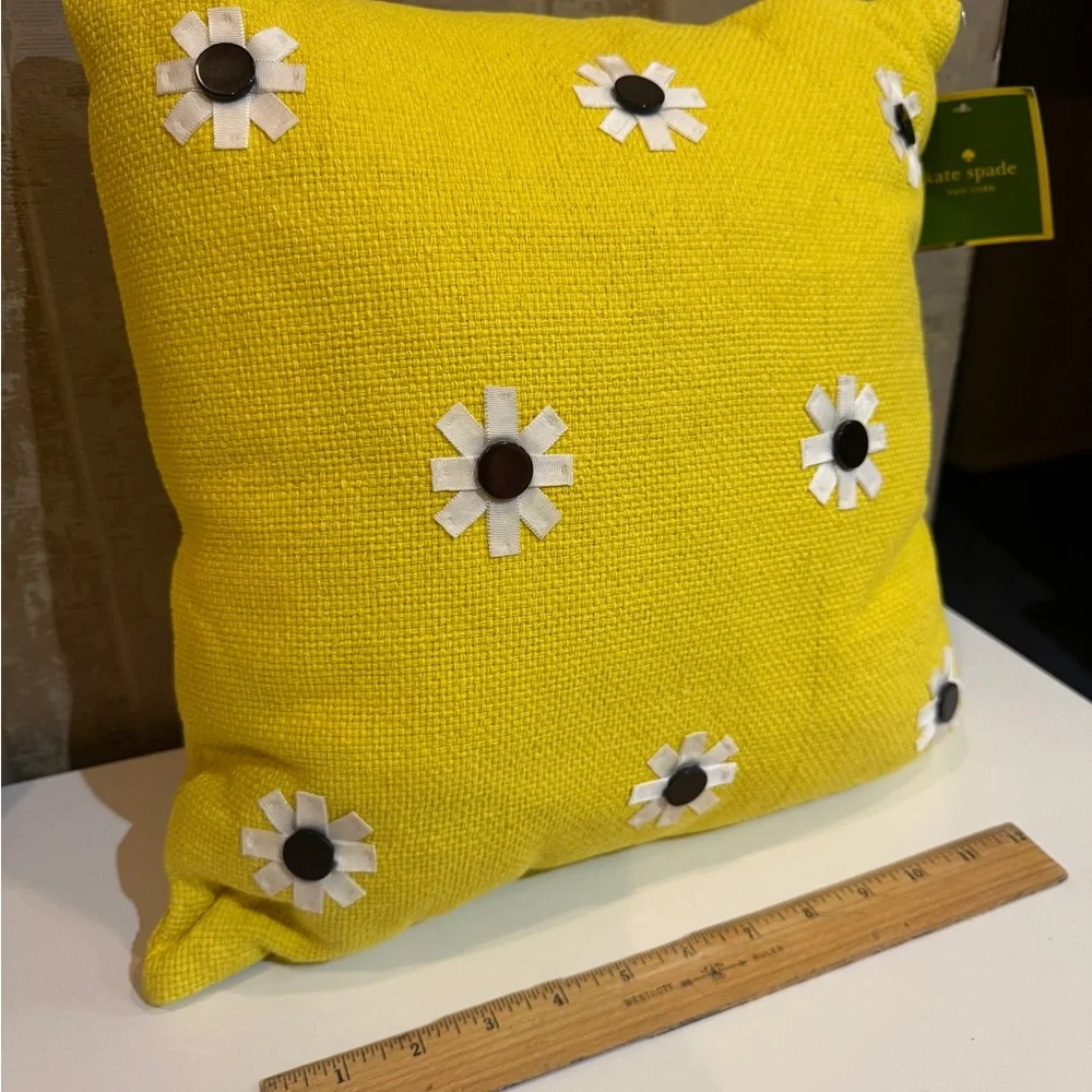 Kate Spade‎ Sunflower Yellow Floral Accent Pillow NWT